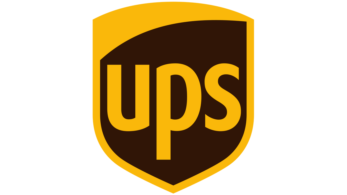 Lumi Gallery Shipping Partner UPS
